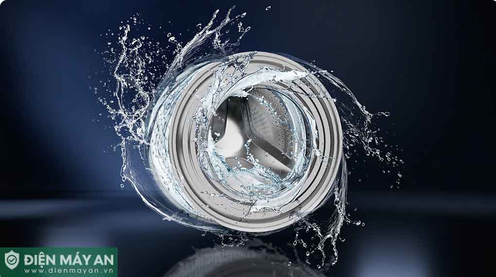 Máy được tích hợp AI Wash có khả năng cảm biến độ bẩn và khối lượng quần áo để tự động điều chỉnh lượng nước,